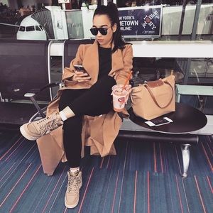 Meet your Posher, Jessica